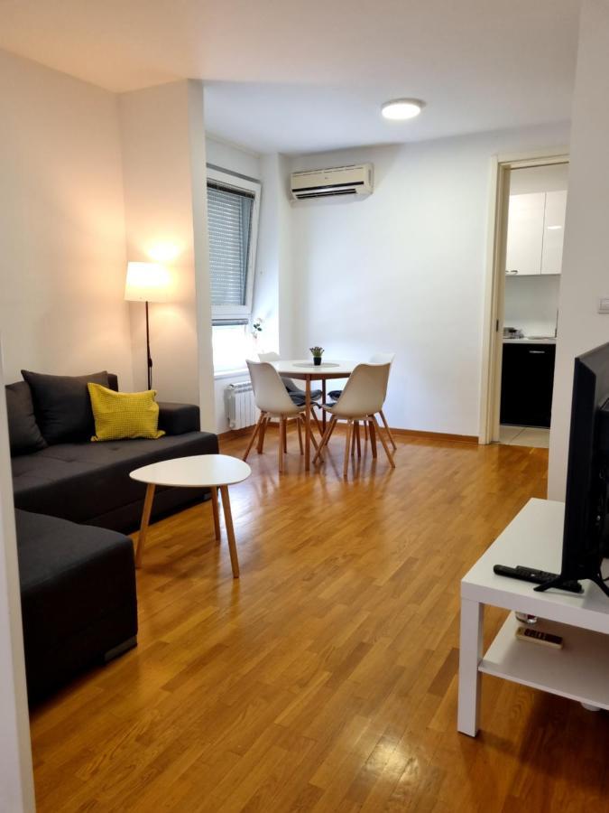Euforia Apartment เบลเกรด ภายนอก รูปภาพ