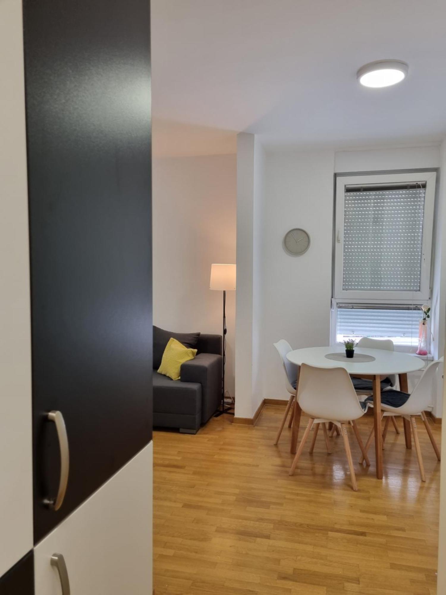 Euforia Apartment เบลเกรด ภายนอก รูปภาพ